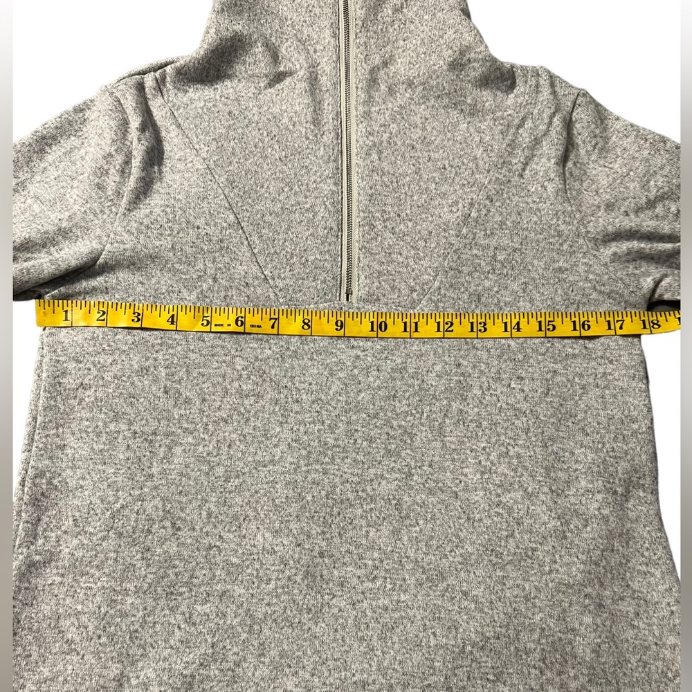 NWT Parker & Quinn 1/4 Zip Pullover Gray Sweater Size Small - Picture 6 of 7